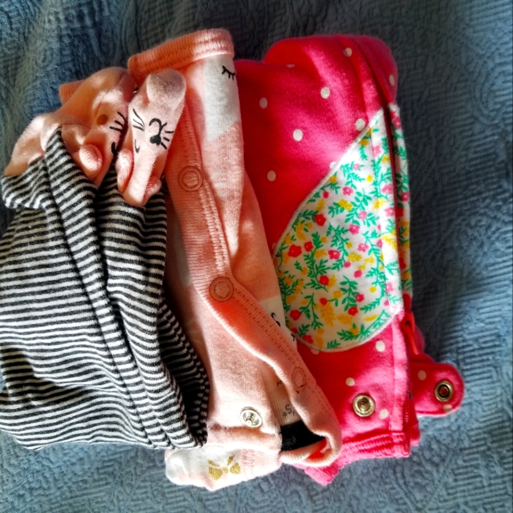 Preemie clothes